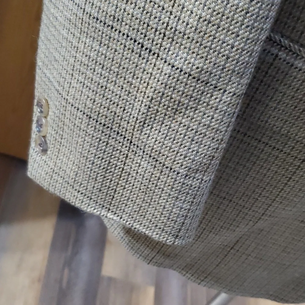 Burberry wool blazer tan